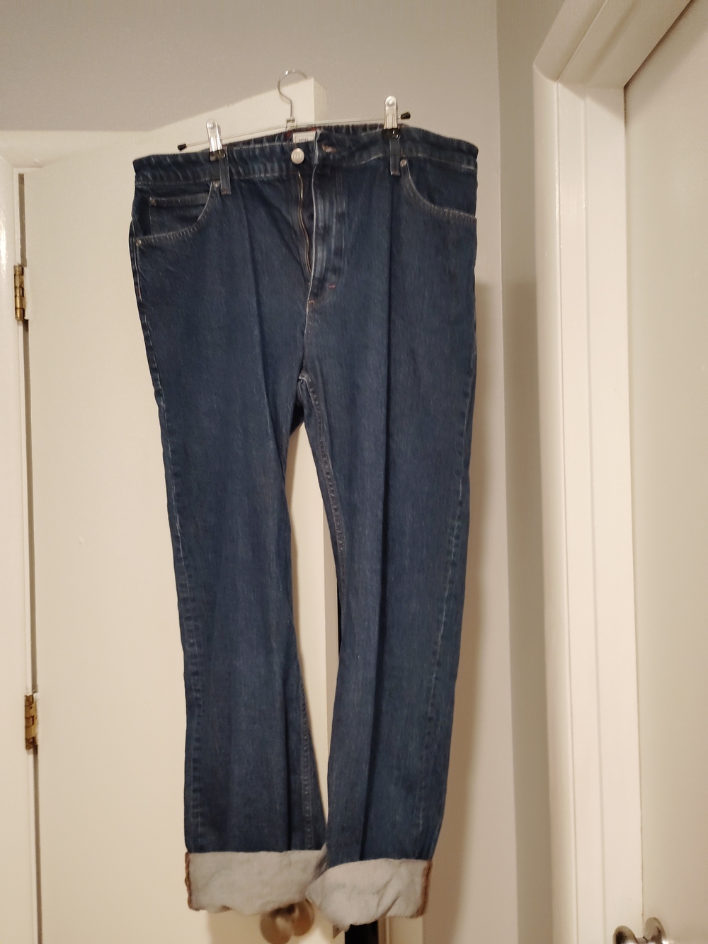 Women's Boyfriend Jeans in Dark Blue with Cuffed Hem